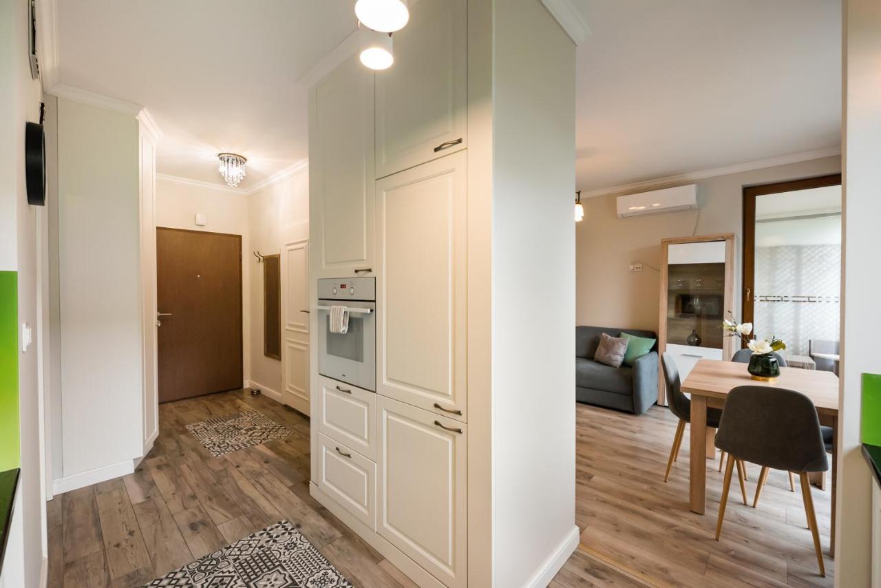Prestige Verdant Apartment Varşova Dış mekan fotoğraf